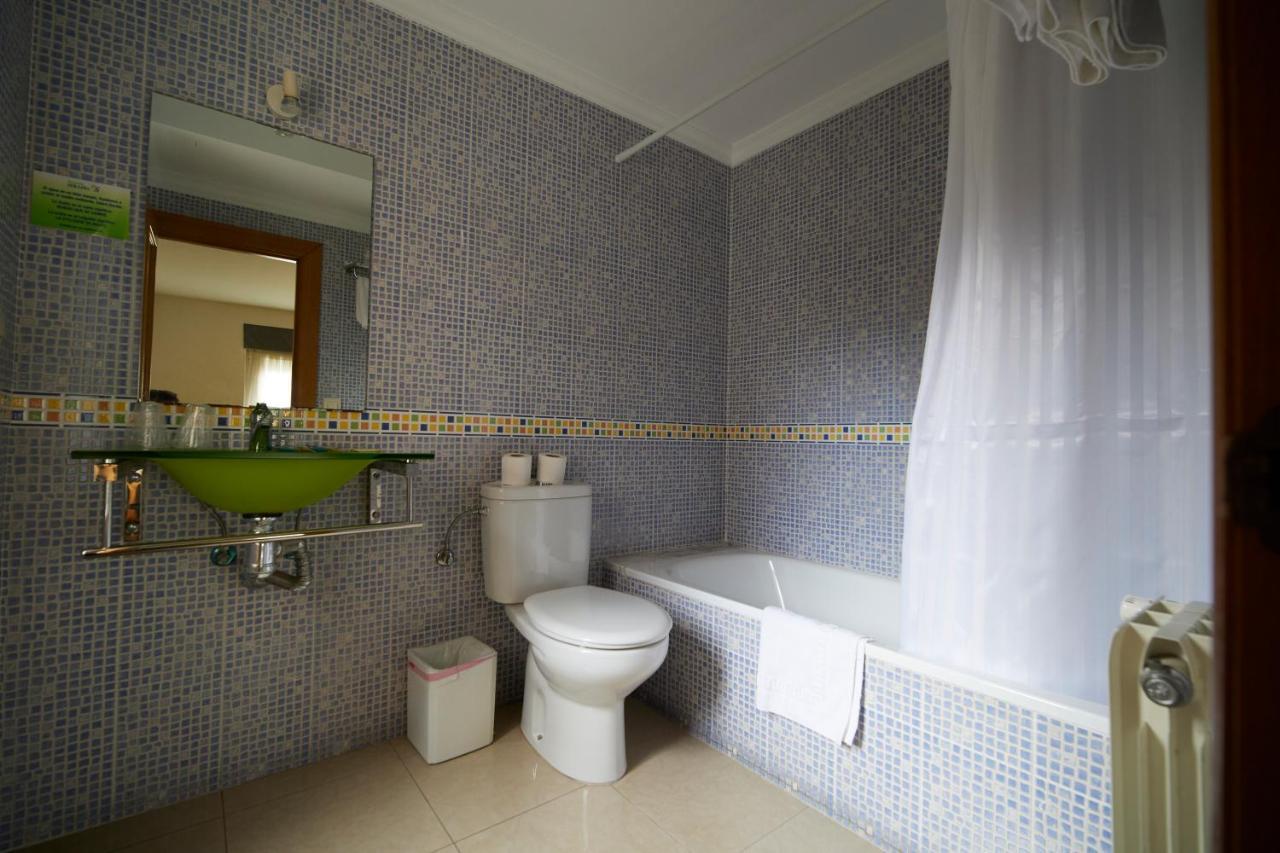 Habitaciones Dobles con baño privado - 2 habitaciones